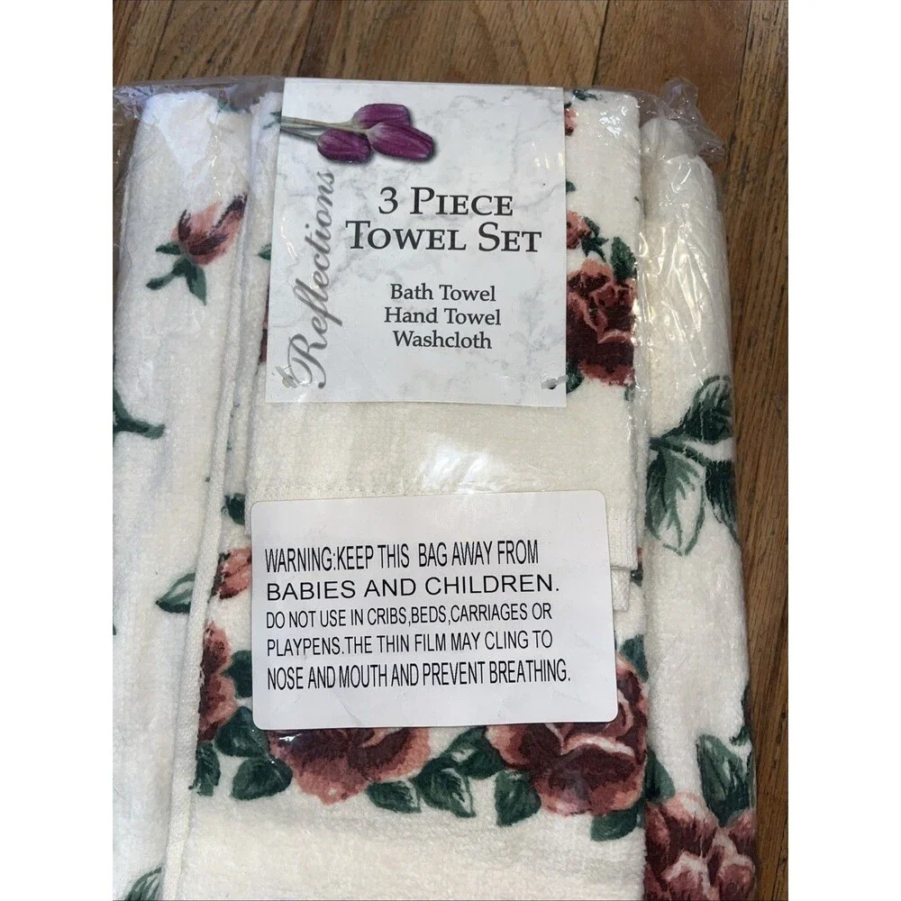 Vintage Reflections 4 Piece Rose Arbor Towel Set